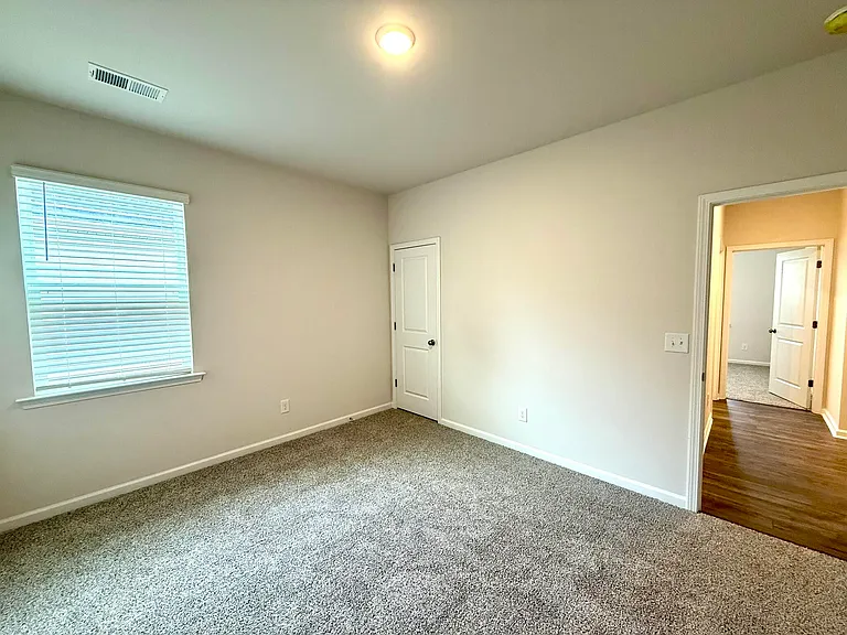 9068 Malahide Ln — Photo 3