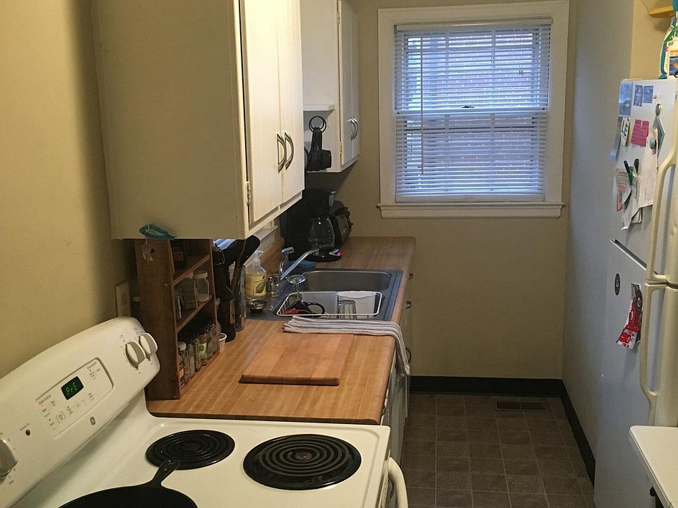 2nd image of 336 Duke Rd APT 1