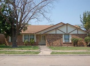 2820 Chisolm Trl, Mesquite, TX 75150