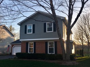 1541 Bonaventure Dr, Naperville, IL 60563