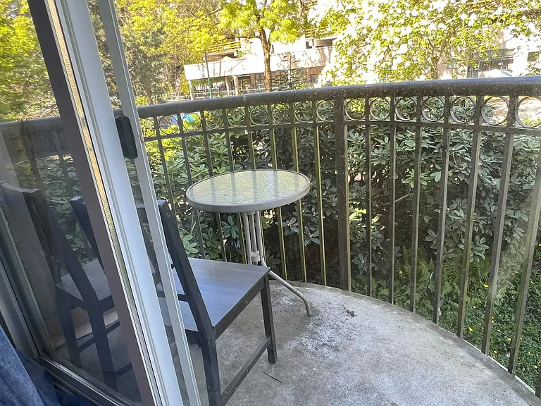 888 W 13th Ave #201 — Photo 8