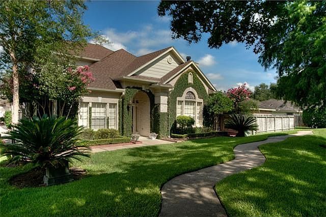 1st image of 12800 Briar Forest Dr Unit 173