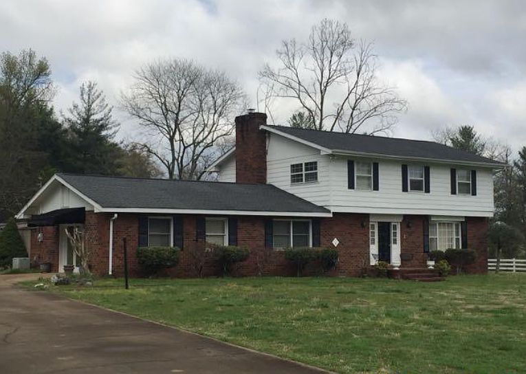 1st image of 146 Meadowbrook Ln NW