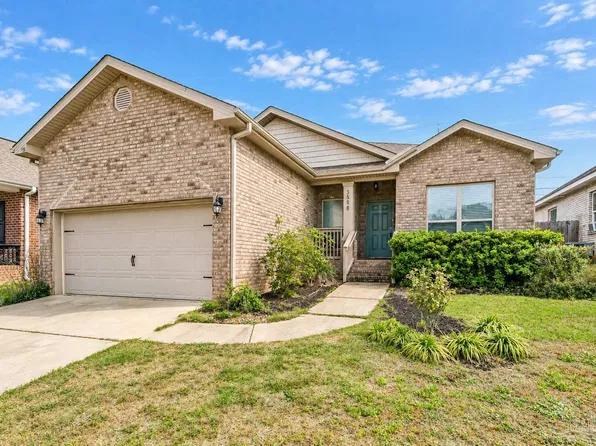 3588 Whitetail Ln, Pensacola, FL 32526