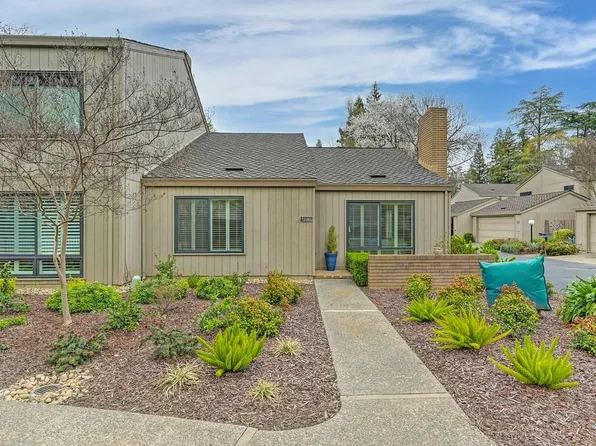 1083 Vanderbilt Way, Sacramento, CA 95825