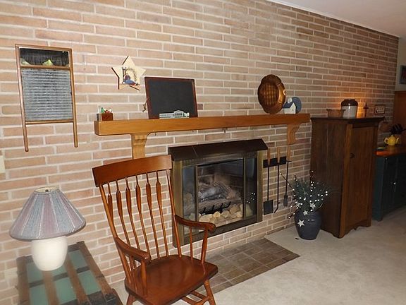2nd image of 515 Bouquin Cir