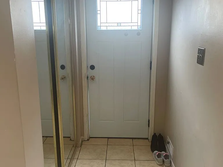 82 Sanford St #B — Photo 3
