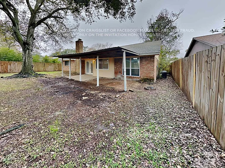22711 Elsinore Dr — Photo 15