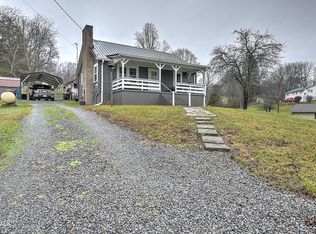 7759 Rich Valley Rd, Bristol, VA 24202