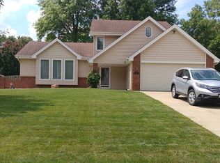 16611 Poppleton Ave, Omaha, NE 68130