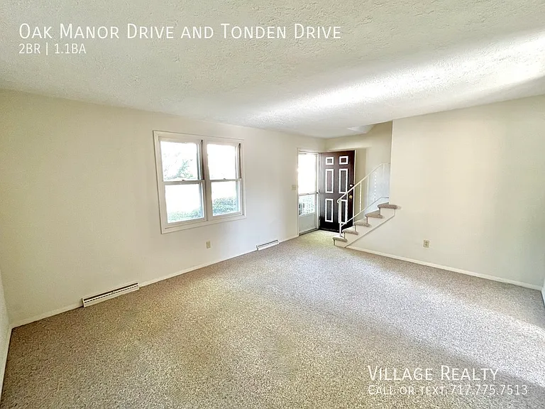 Oak Manor Dr — Photo 40