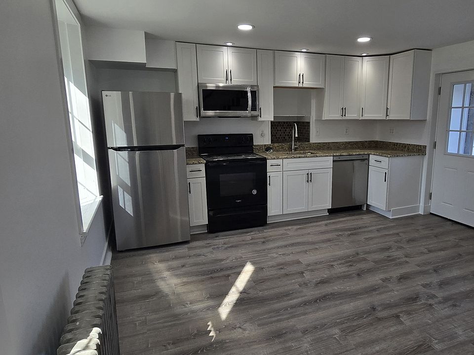 1st image of 1304 Wilson Ave #B