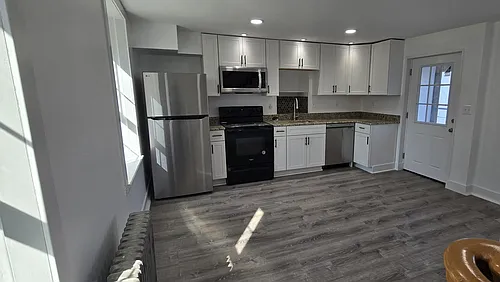 1304 Wilson Ave #B Photo 1