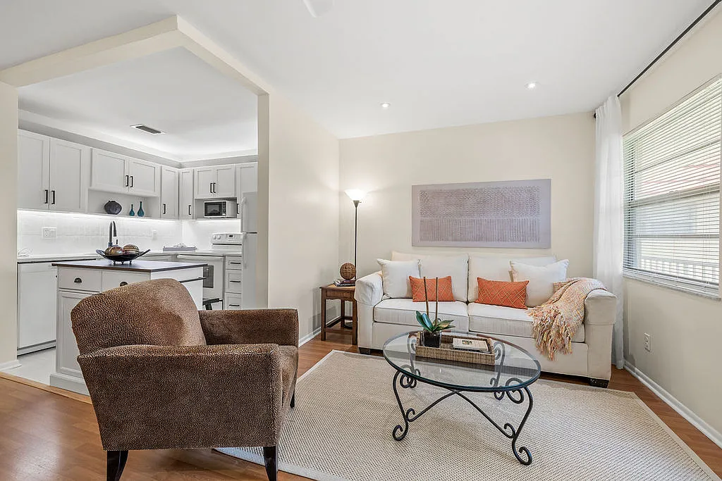 1 bed, 750 sqft, $1,600 — Photo 1