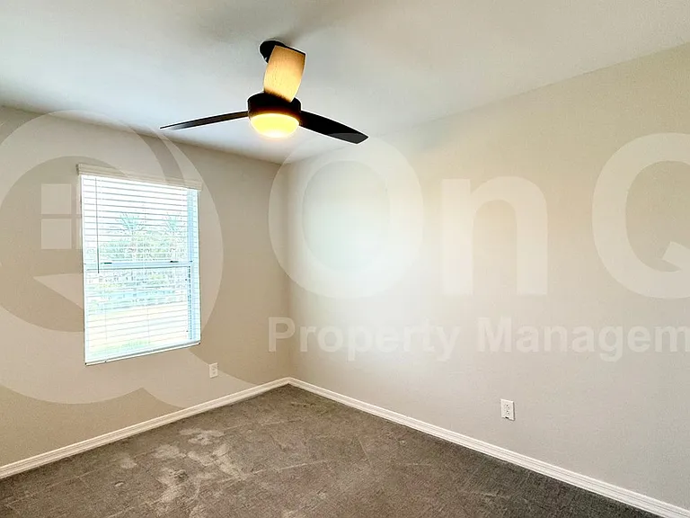 3747 E Hans Dr — Photo 9