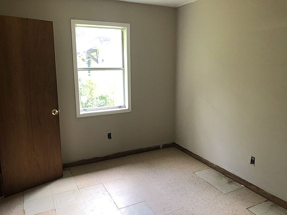 116 N 1st-3_06212023