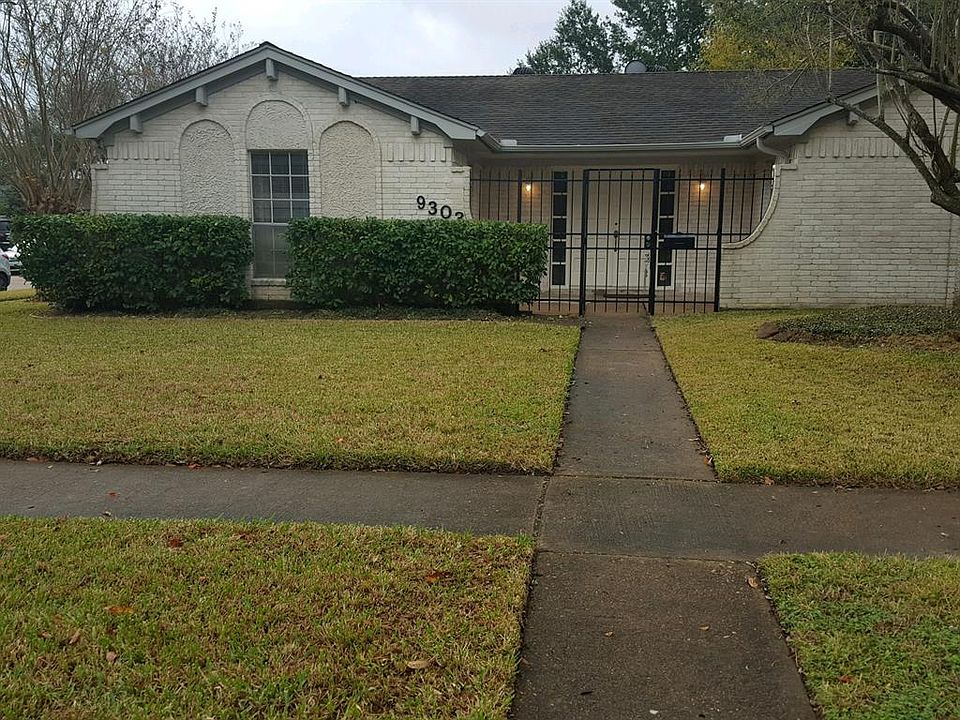 1st image of 9303 Benning Dr