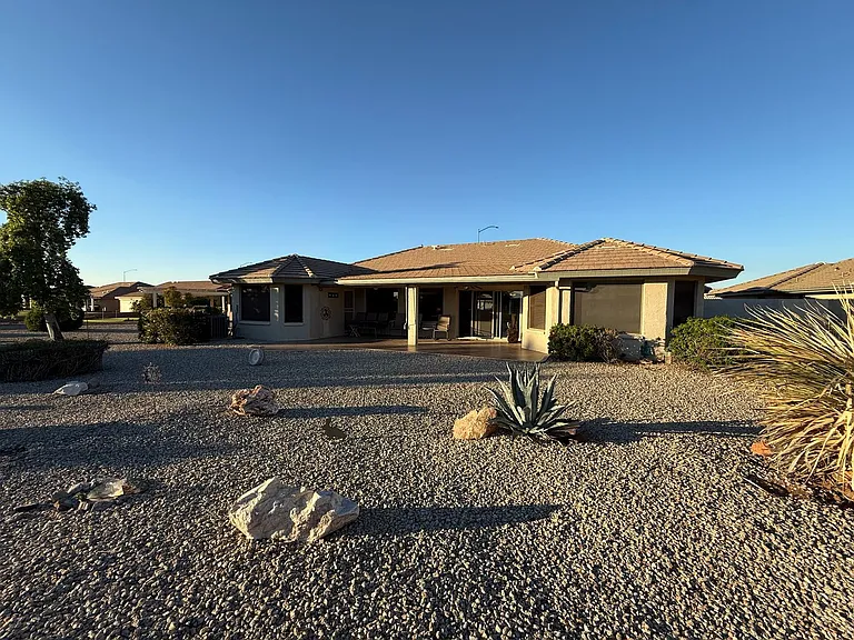 11401 E Medina Ave — Photo 22