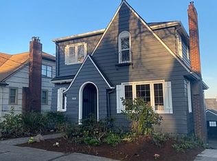 7028 18th Ave NE, Seattle, WA 98115