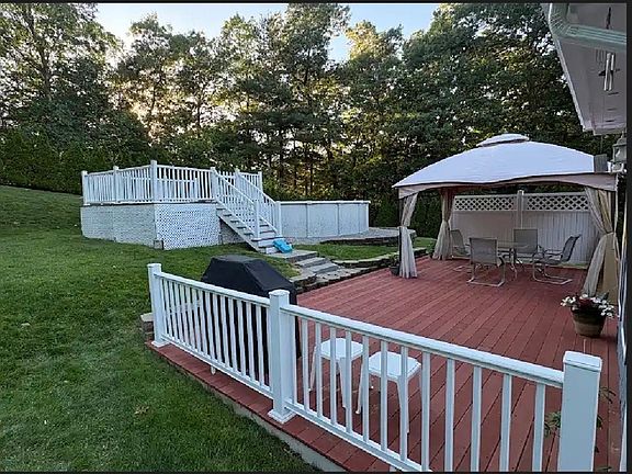 5th image of 54 Westfield Dr