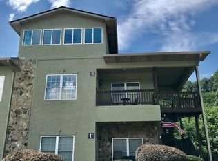 1725 Watercrest Way #E-2, Young Harris, GA 30582