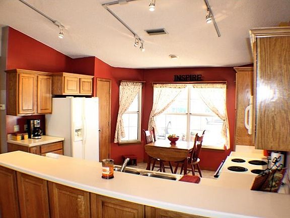 5th image of 931 Limewood Ave