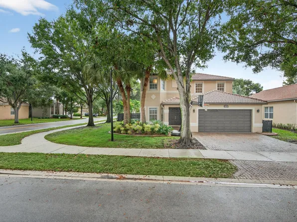 5784 NW 49th Lane, Coconut Creek, FL 33073