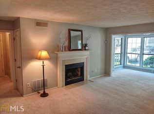 405 Gettysburg Pl, Sandy Springs, GA 30350