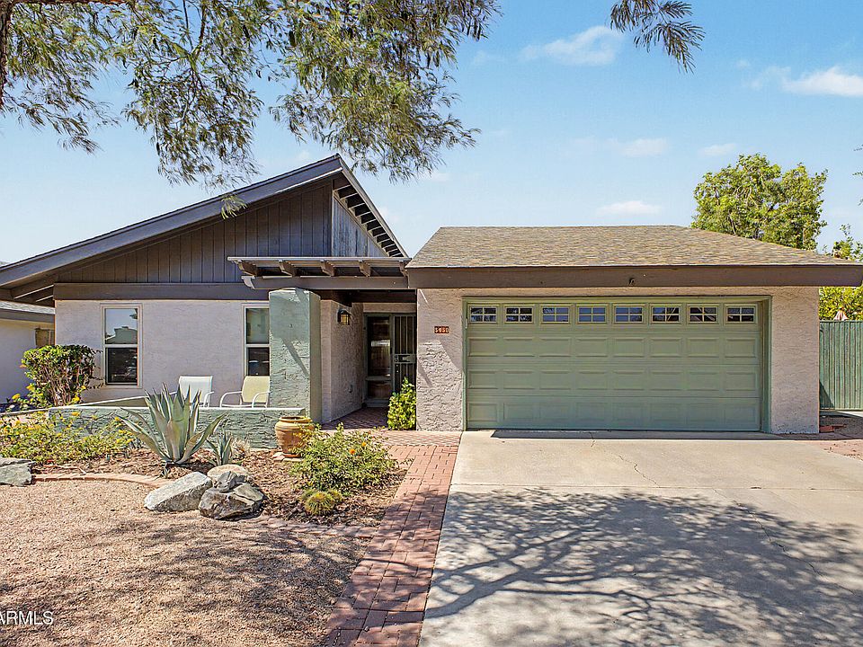 1st image of 5450 E CAMBRIDGE Avenue