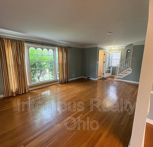 3882 Faversham Rd — Photo 6