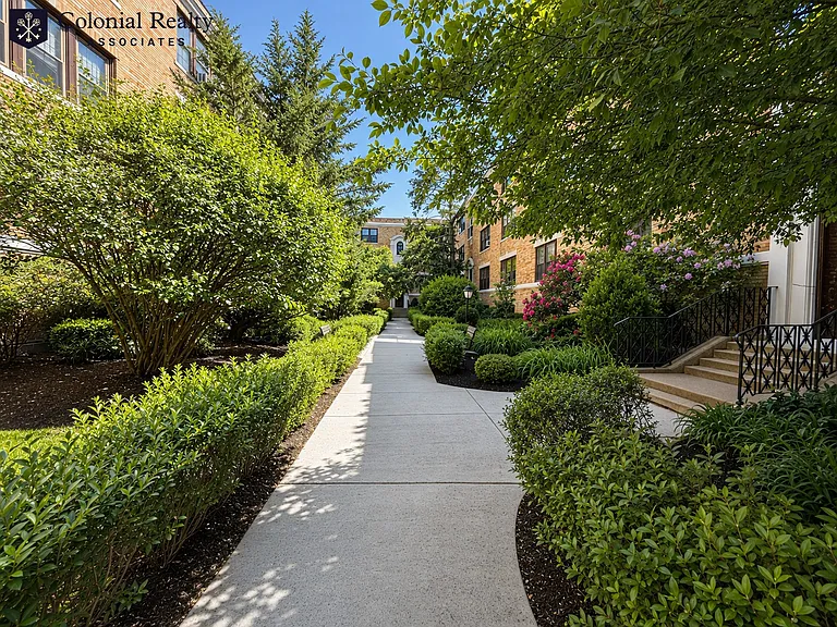 415 Washington St #5 — Photo 39