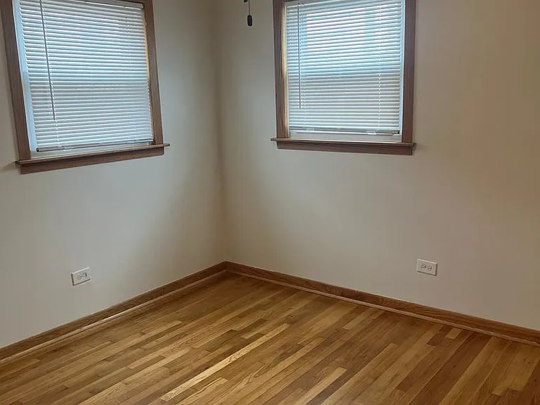 9456 Maple Dr — Photo 8