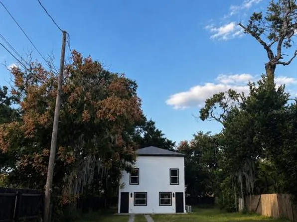 327 Avenue J SE, Winter Haven, FL 33880