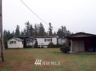 2081 W Ford Loop Rd, Elma, WA 98541