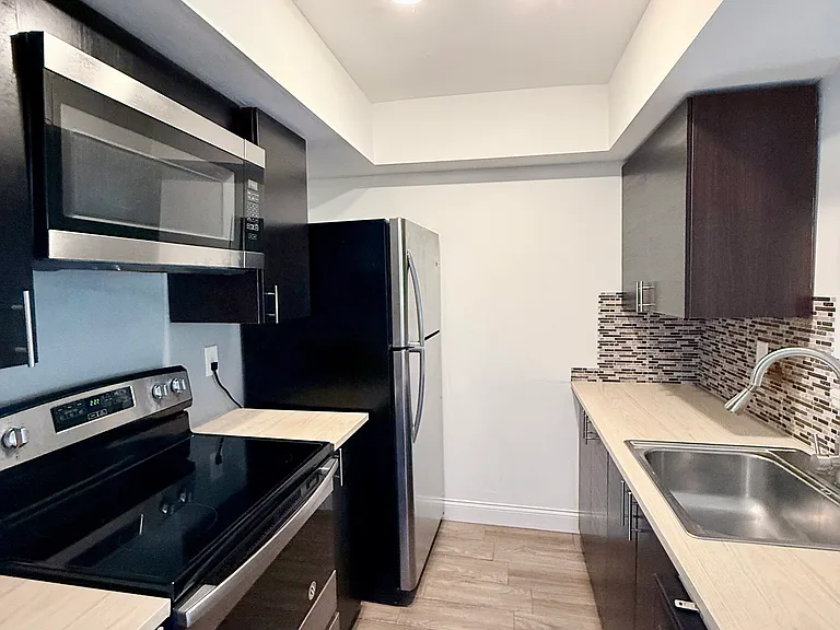 5111 Eaglesmere Dr — Photo 7