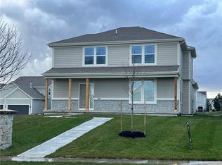 16815 W 164th Ter, Olathe, KS 66062