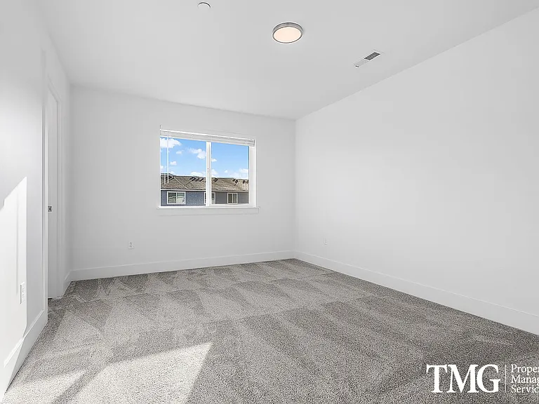 977 Creer Way #D-112 — Photo 73