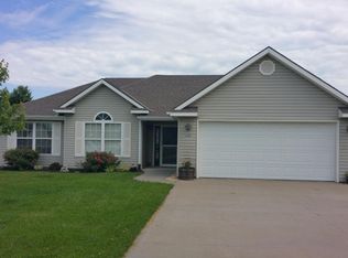 1101 E Pearl Ct, Savannah, MO 64485