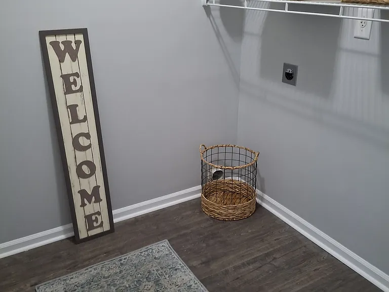 4735 Southgate Pkwy — Photo 10