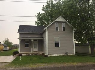 420 S 6th St, Breese, IL 62230