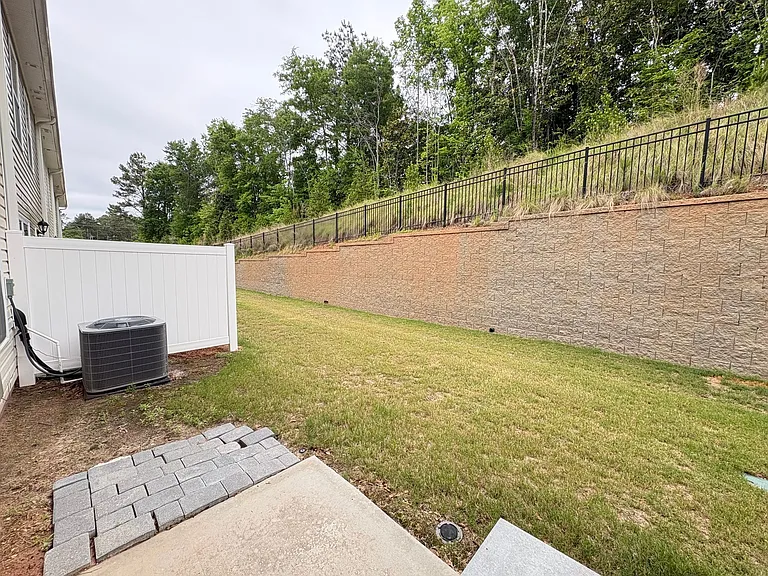 109 Oakmont Valley Trl — Photo 20