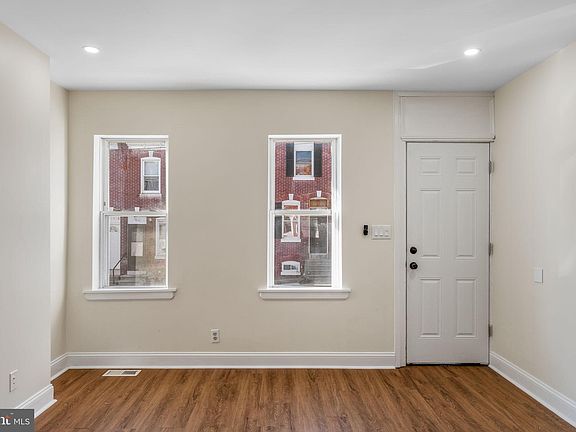 3rd image of 1311 W 3rd St