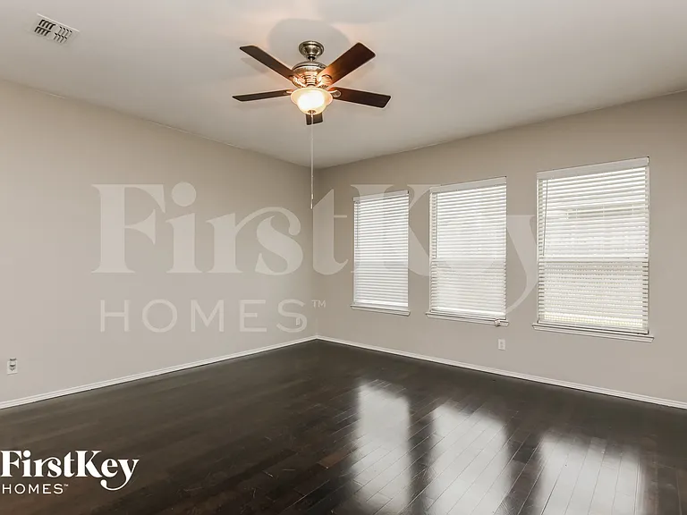 10408 Bradshaw Dr — Photo 8