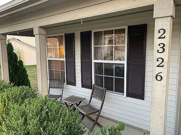 3rd image of 2326 Liatris Dr