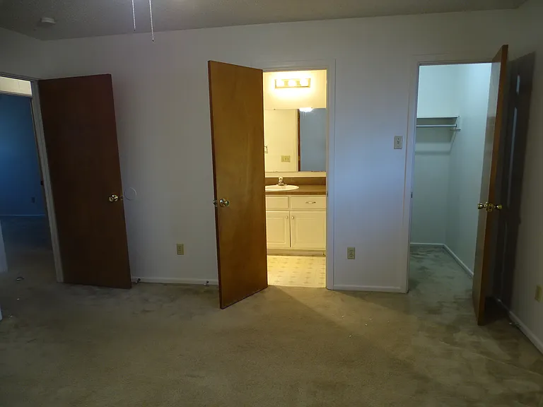 4818 66th St #B — Photo 15