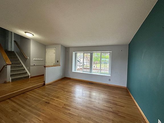 4th image of 240 Quail Ridge Cir