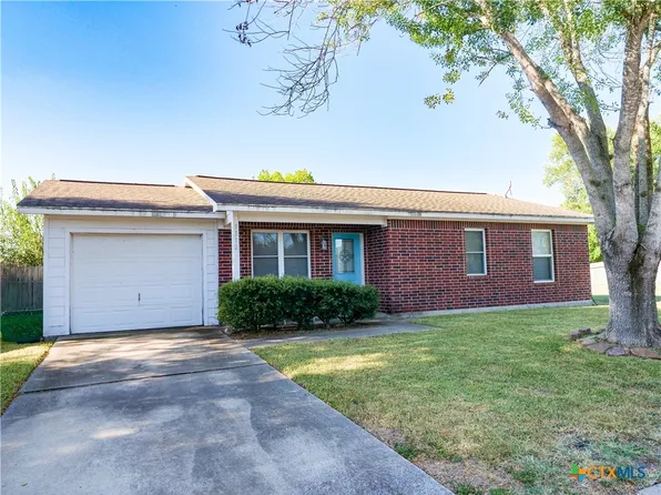 3312 Gayle St, Victoria, TX 77901