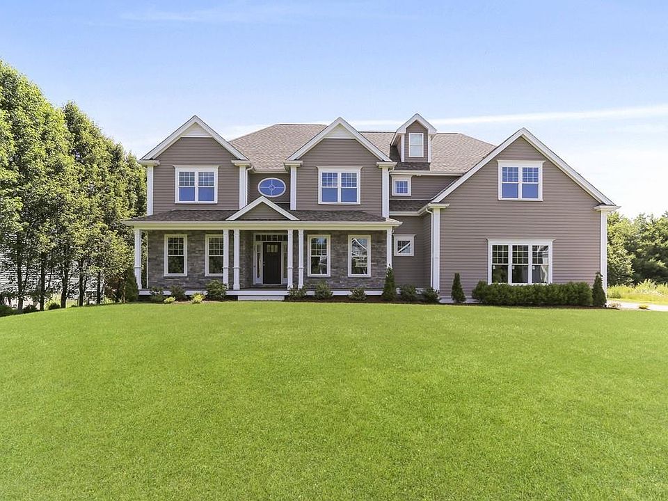 1st image of 21 Lullaby Ln