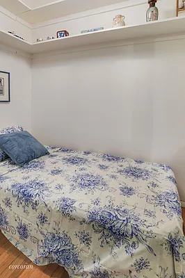 Sold by Corcoran | media 6
