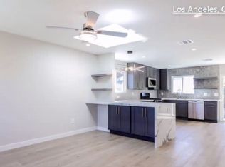 8429 Wiley Post Ave, Los Angeles, CA 90045